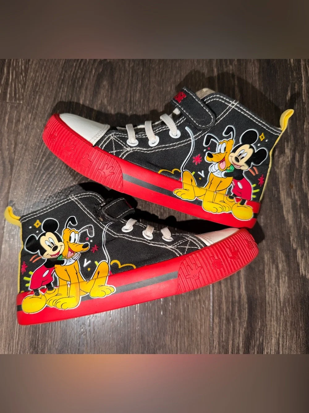 Disney Mickey Mouse & Pluto Toddler High Top Sneakers Size 10C